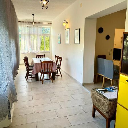 Apartments Mikelic Kampor المظهر الخارجي الصورة