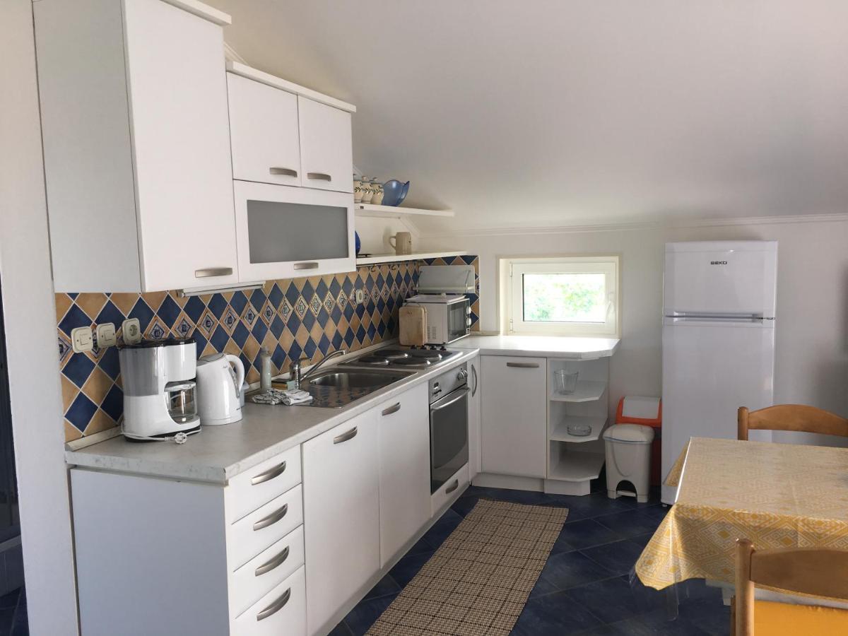 Apartments Mikelic Kampor المظهر الخارجي الصورة