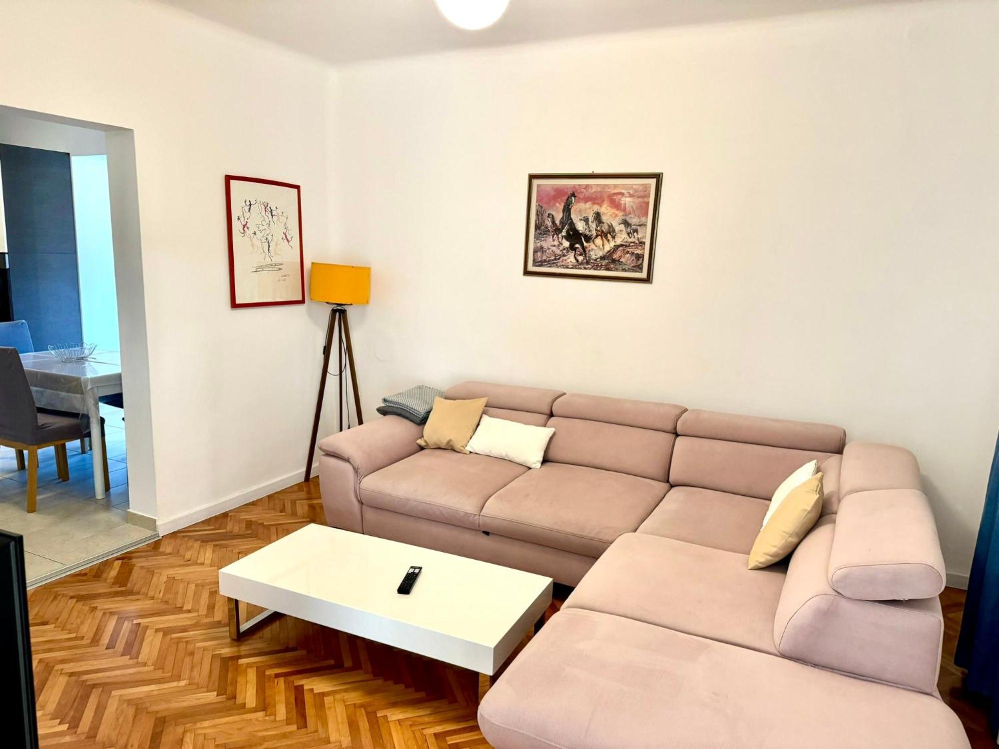 Apartments Mikelic Kampor المظهر الخارجي الصورة
