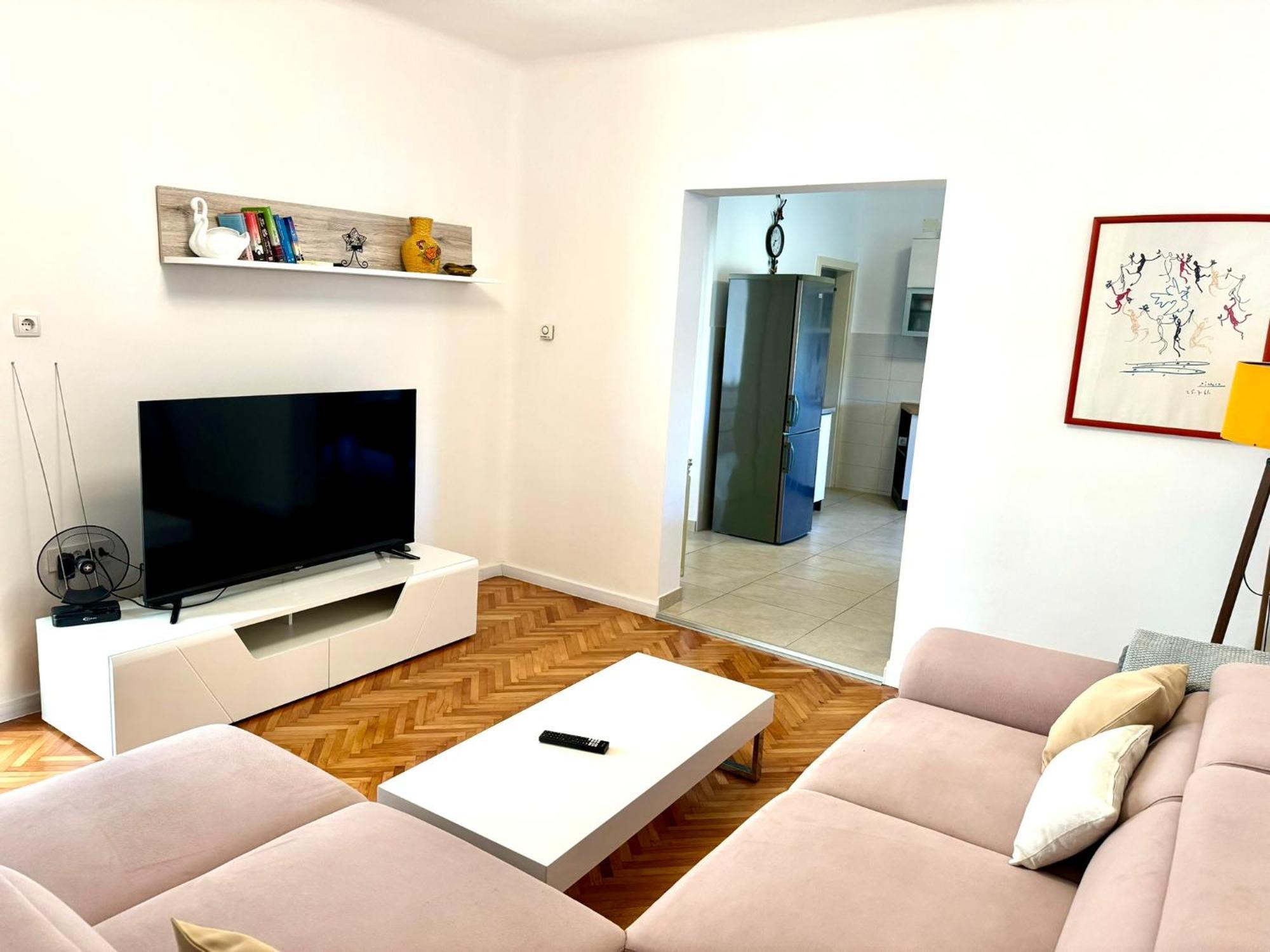 Apartments Mikelic Kampor المظهر الخارجي الصورة