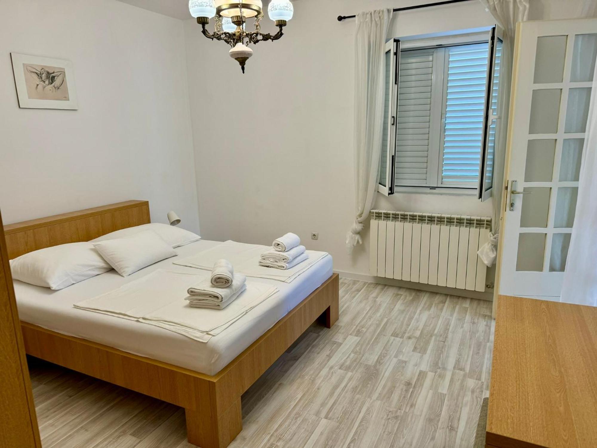 Apartments Mikelic Kampor المظهر الخارجي الصورة